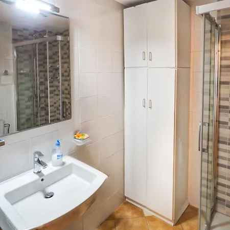 Linda Vista Oasis Penthouse By Hello Homes *