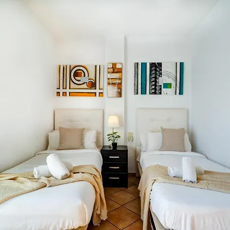 Apartman Linda Vista Oasis Penthouse By Hello Homes