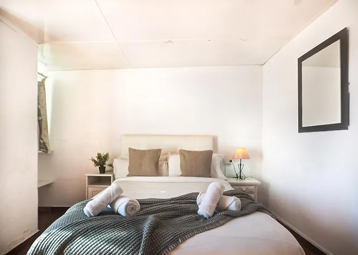 Linda Vista Oasis Penthouse By Hello Homes *