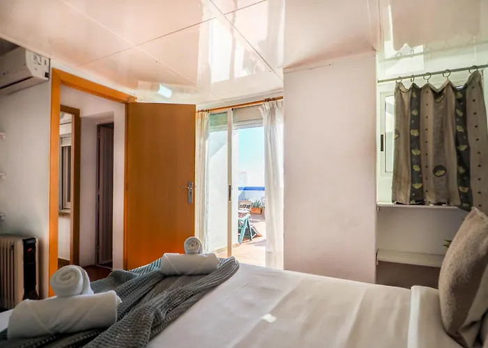 Linda Vista Oasis Penthouse By Hello Homes